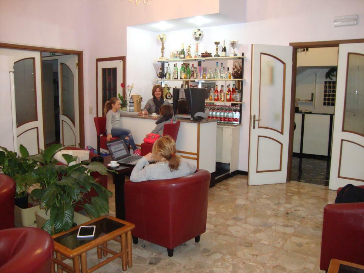 Hotel Olimpia Alassio Exterior foto
